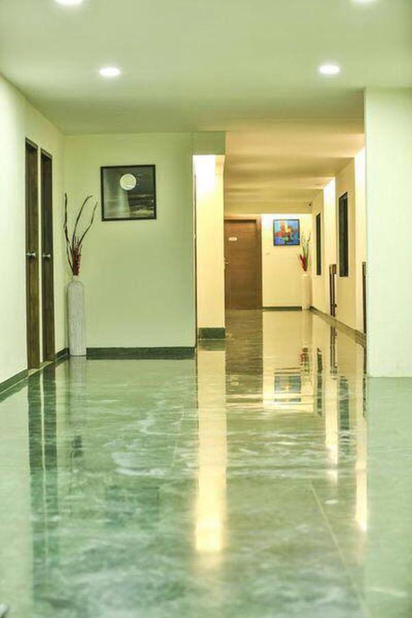 Fabhotel Flora Vastral أحمد أباد المظهر الخارجي الصورة