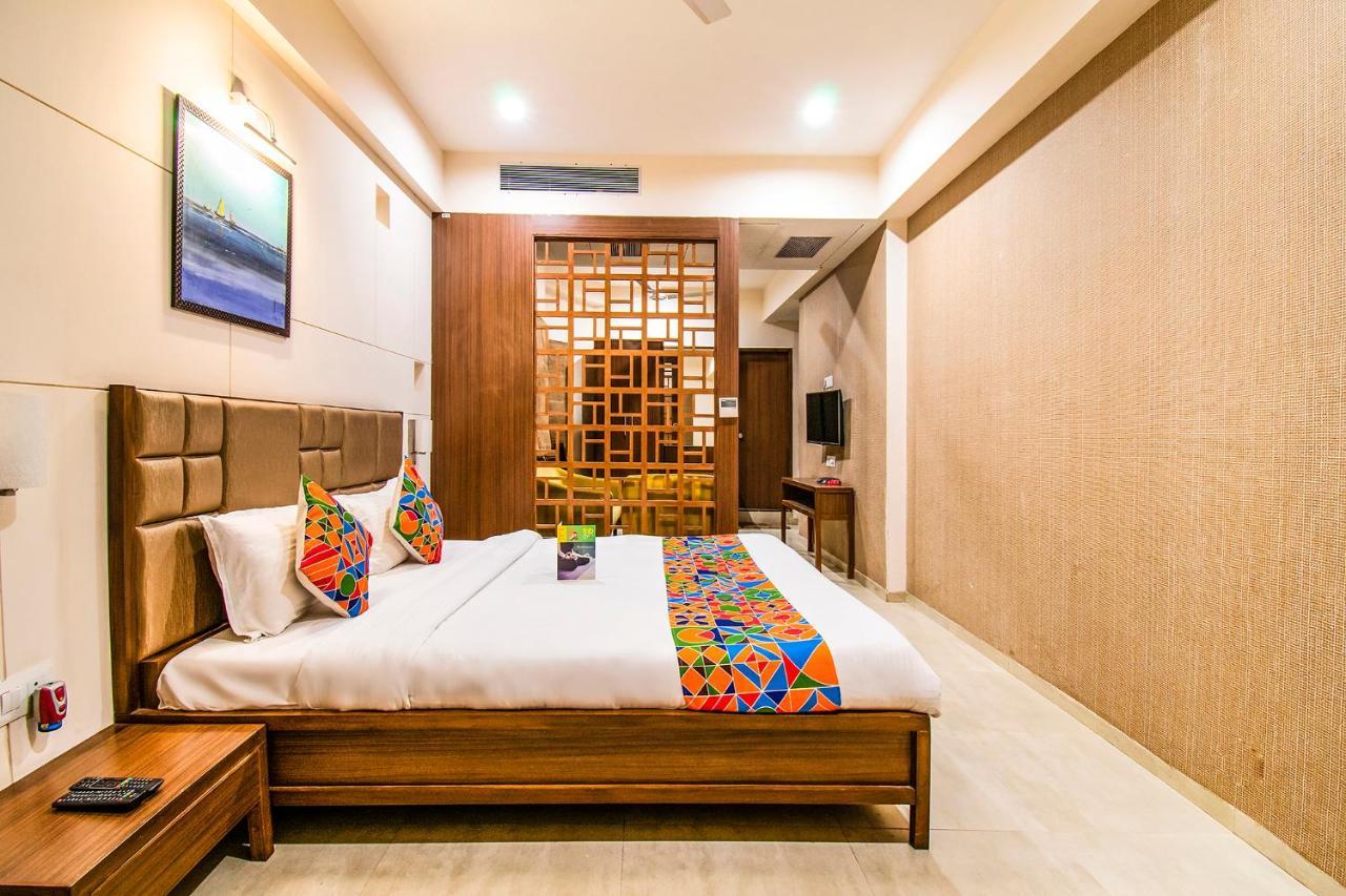 Fabhotel Flora Vastral أحمد أباد المظهر الخارجي الصورة